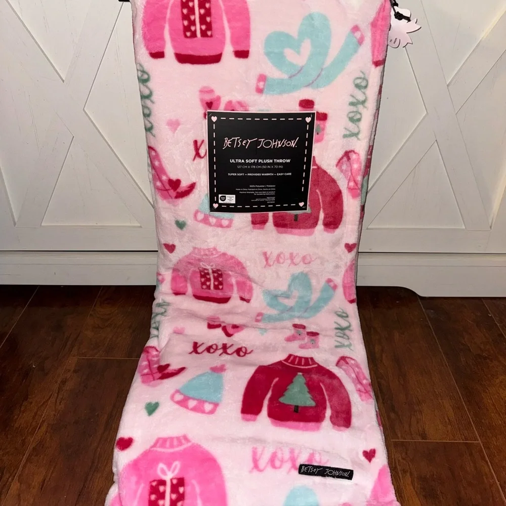 Betsey Johnson Pink Holiday Sweater Plush Throw Blanket